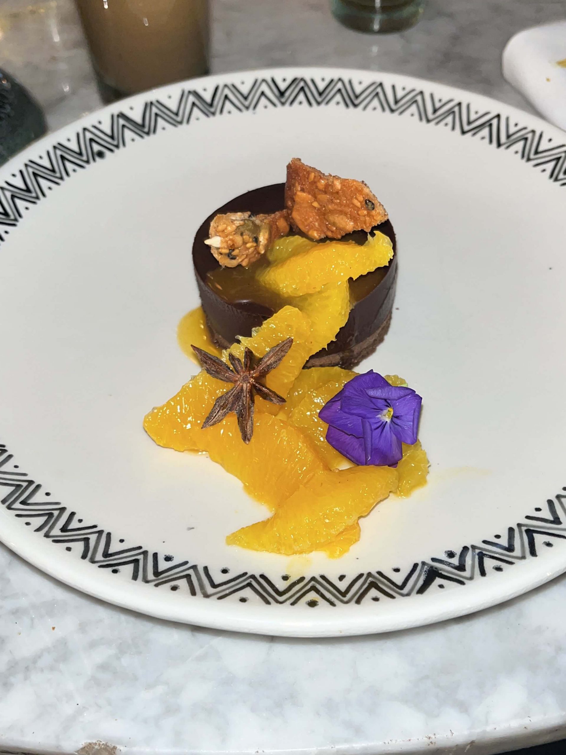 Magdas Food Programe El Fenn kandierte Orangenschokolade mit Sonnenblumenkern-Tuiles